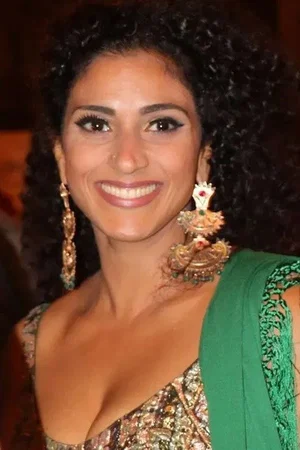  Najoua Zouhair photo
