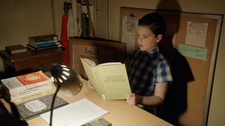 Image de Un placard à balais et une planche de Ouija