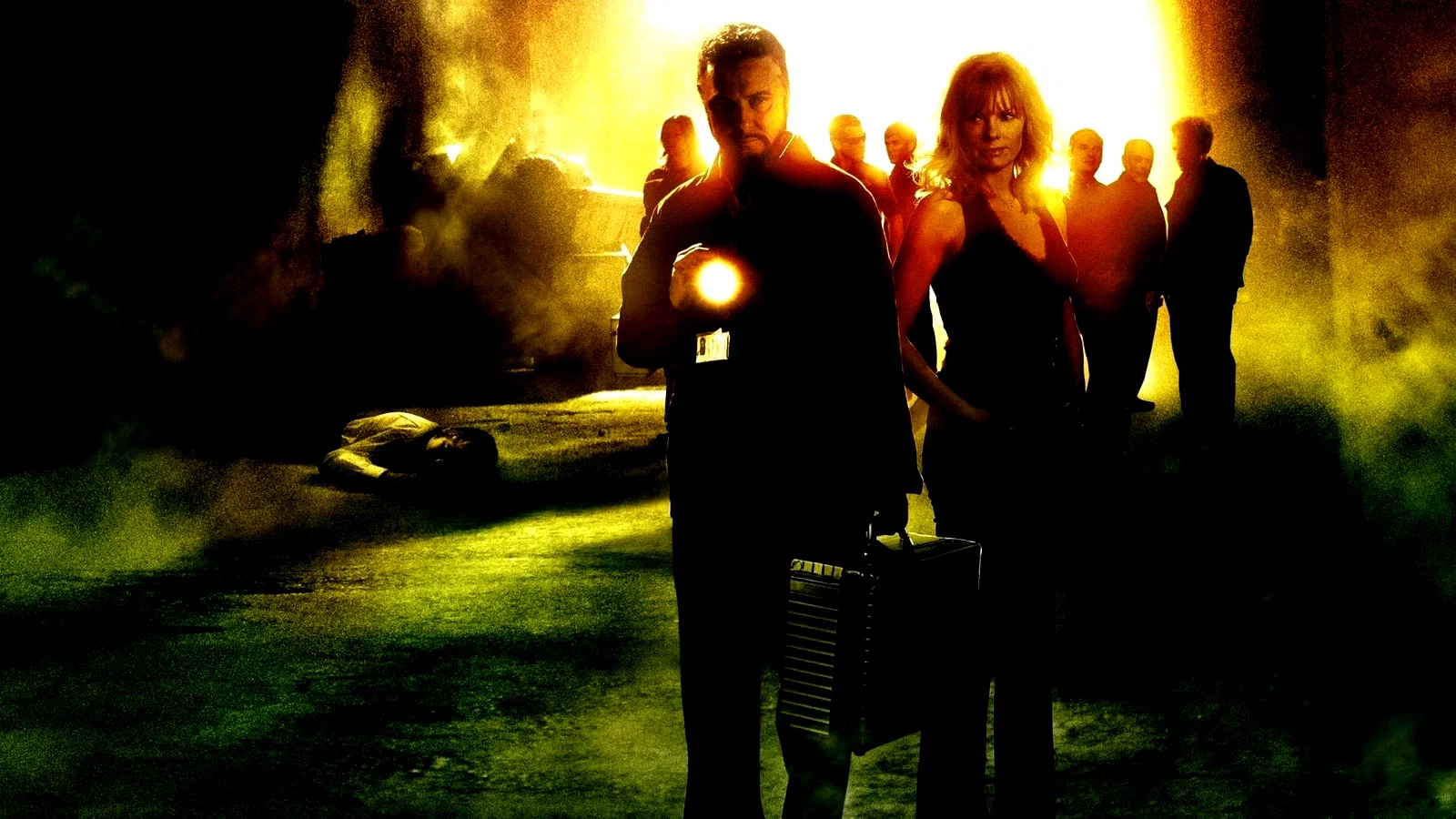 Photo 4 de la série : Les Experts
