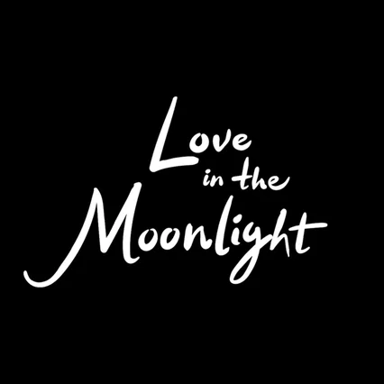 Photo de la série : Moonlight Drawn by Clouds