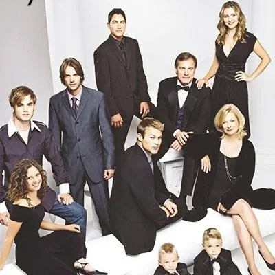 Photo de la saison 9 : 7 à la maison